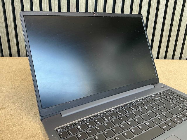 Laptop - lenovo - 83er - afbeelding 3 van  6