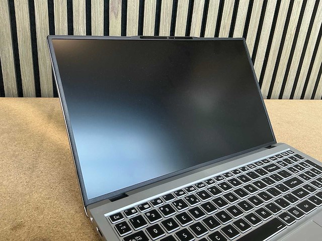 Laptop - wortmann_ag - terramobile 1551r - afbeelding 3 van  5
