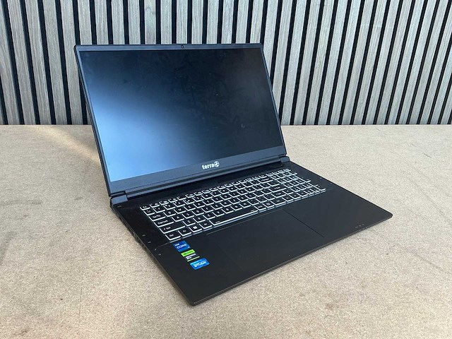 Laptop - wortmann_ag - terramobile 1778r - afbeelding 1 van  8