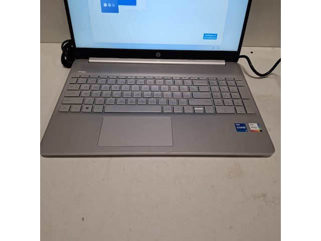 Laptop, hp, 15s-fq2960nd, zilver - afbeelding 2 van  8