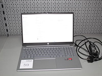 Laptop hp i5-fcoxx. 238 gb opslag. 8gb ram. amd ryzen 3 7320u 2.40 ghz processor. - afbeelding 1 van  4