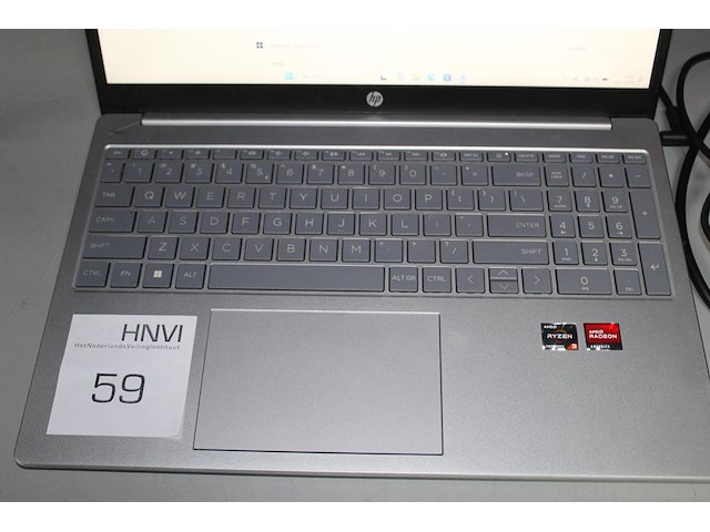 Laptop hp i5-fcoxx. 238 gb opslag. 8gb ram. amd ryzen 3 7320u 2.40 ghz processor. - afbeelding 2 van  4