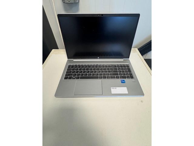Laptop hp, probook 450 g8, zilver - afbeelding 2 van  7