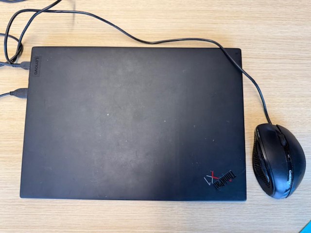 Laptop lenovo thinkpad x1 met 500 gb harde schijf, 128 mb grafische kaart, 16 gb intern geheugen, 11e gener... - afbeelding 4 van  4