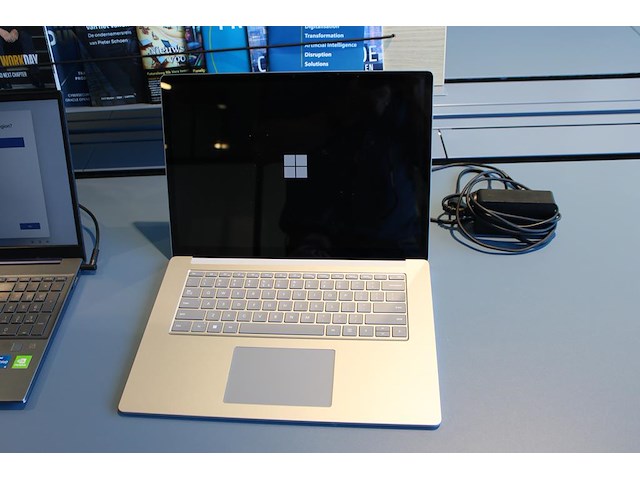 Laptop microsoft model 1979 15 inch surface 4, intel core i7, 16 gb ram en ssd 256 gb. - afbeelding 2 van  3