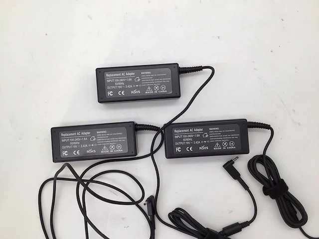 Laptop voedingen computeronderdeel (3x) - afbeelding 2 van  3