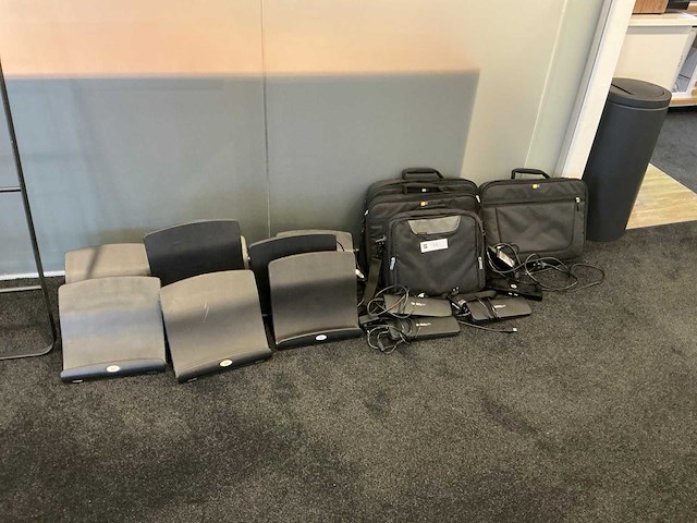 Laptopaccesoire (16x) - afbeelding 1 van  5