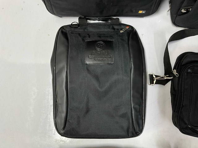 Laptoptas (9x) - afbeelding 2 van  6