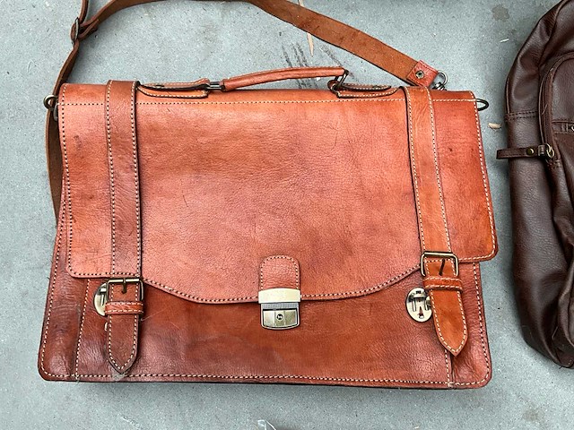 Laptoptassen en koffers o.a. samsonite - afbeelding 4 van  7