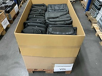 Laptoptassen volle doos - afbeelding 1 van  2