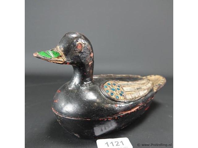 Laqué houten eend als dekseldoos - afbeelding 1 van  5