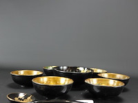 Laqué oosterse pindaset met lepel - afbeelding 3 van  5