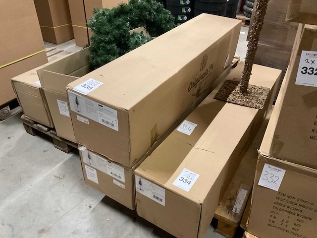 Lariks tree on stam kunstboom (2x) - afbeelding 1 van  4