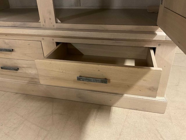 Lariq kledingkast - afbeelding 8 van  19