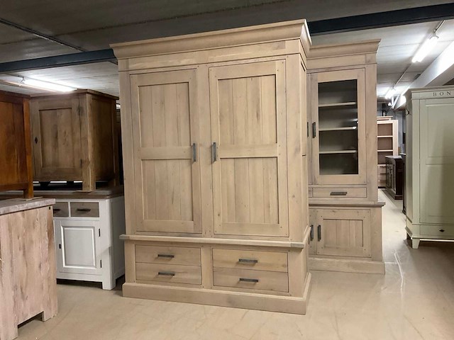 Lariq kledingkast - afbeelding 1 van  19