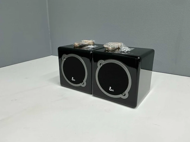 Lars & ivan - opal 5 cube s - speakers - afbeelding 1 van  11