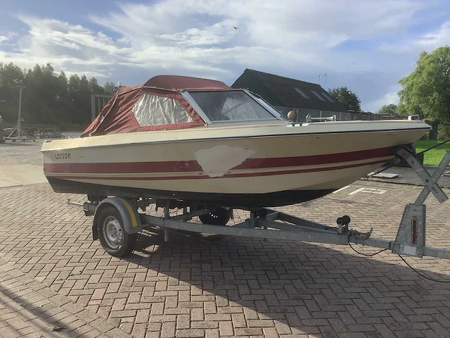 Larson speedboot - afbeelding 4 van  9