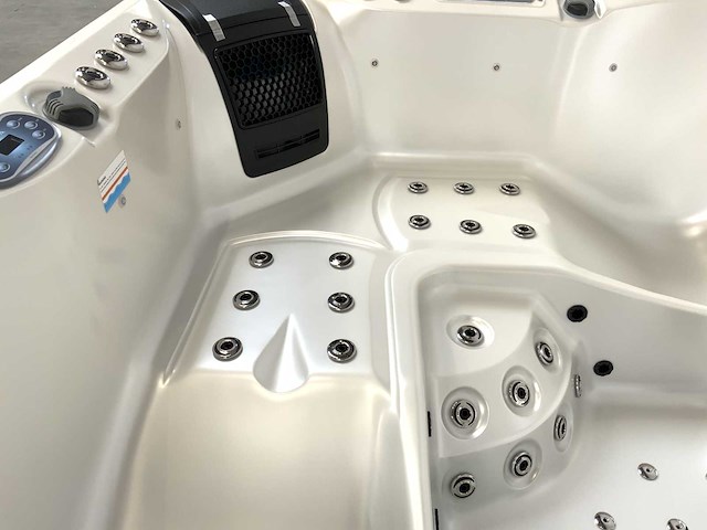 Las vegas - jacuzzi 5 personen 230v - afbeelding 10 van  12