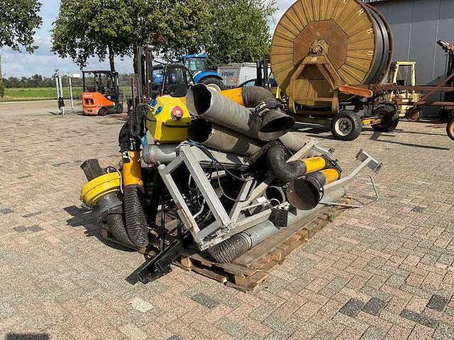 Lasdampafzuiginstallatie (3x) - afbeelding 10 van  13