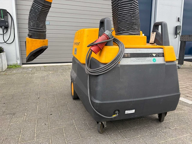 Lasdampafzuiginstallatie - afbeelding 9 van  12
