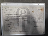 Laser shot met laptopje - afbeelding 2 van  2