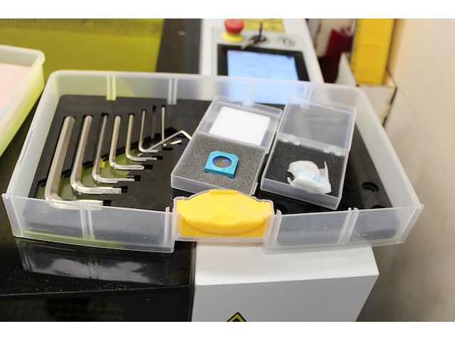 Laser-snijmachine trotec speedy 400 flexx 120/20w ac met trotec atmos duo plus f9 230 compressor met 2x 320... - afbeelding 3 van  15