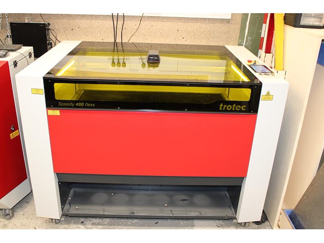 Laser-snijmachine trotec speedy 400 flexx 120/20w ac met trotec atmos duo plus f9 230 compressor met 2x 320... - afbeelding 10 van  15