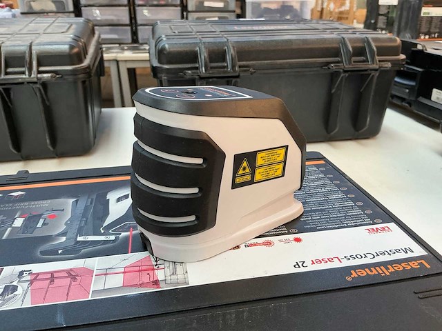 Laserline mastercross-laser 2p bouwlaser - afbeelding 1 van  5