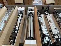Laserliner 080.34 spindelstatief 300cm - afbeelding 1 van  3