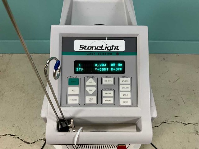 Laserscope - stonelight - chirurgische laser - 2011-06 - afbeelding 1 van  8