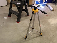 Laserstatief dewalt - afbeelding 1 van  2