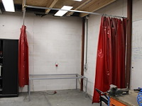 Lasgordijn cepro orange met hoekrail. hoogte 200 cm. breedte 250 + 270 cm. - afbeelding 3 van  3