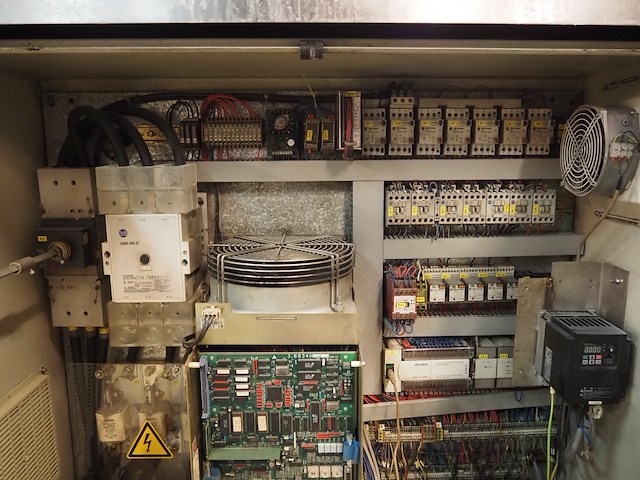 Laska - afbeelding 8 van  25