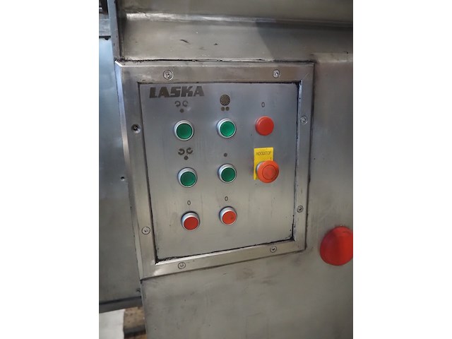 Laska - afbeelding 2 van  14