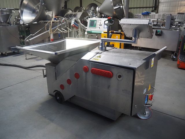 Laska - afbeelding 8 van  14