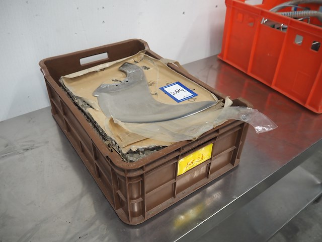 Laska - afbeelding 1 van  8