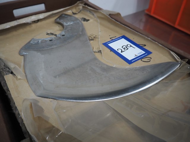 Laska - afbeelding 3 van  8