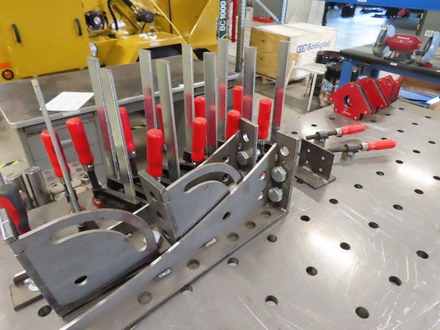 Lasopspantafel met gereedschap - afbeelding 7 van  7