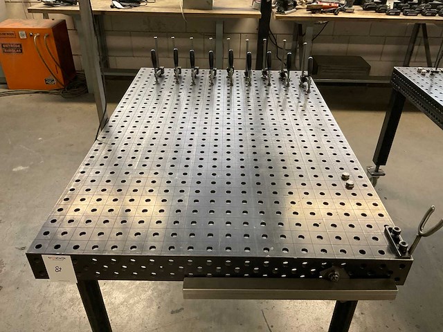 Lastafel - afbeelding 4 van  5