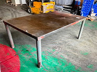 Lastafel - afbeelding 1 van  5