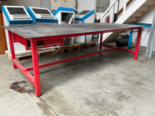 Lastafel - afbeelding 1 van  5