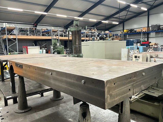 Lastafel - afbeelding 1 van  5