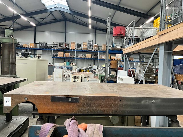 Lastafel - afbeelding 3 van  5