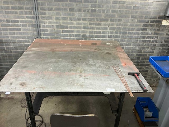 Lastafel - afbeelding 3 van  4