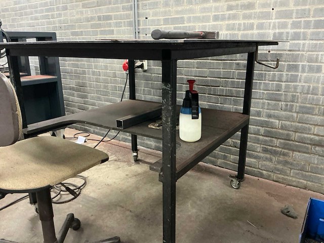 Lastafel - afbeelding 4 van  4