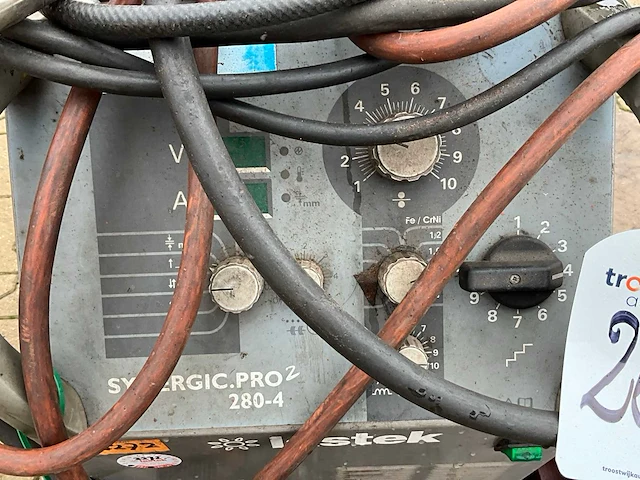 Lastek synergic.pro 2 280-4 mig lasapparaat - afbeelding 10 van  11