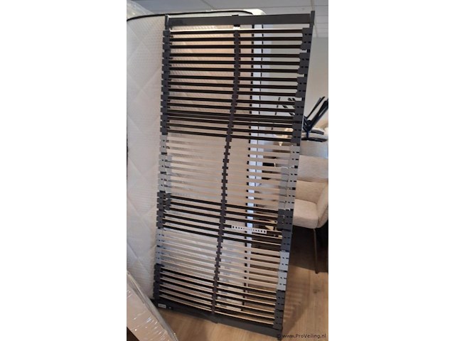Lattenbodem 42 vlak - 90x200cm - afbeelding 1 van  2
