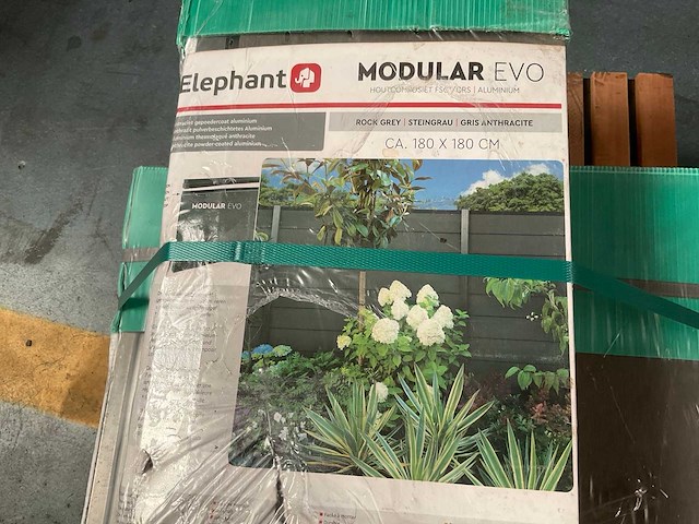 Lattenwand en houtcomposiet schuttingplanken - afbeelding 5 van  5