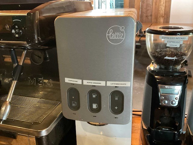 Lattiz melkopschuimer - afbeelding 3 van  3