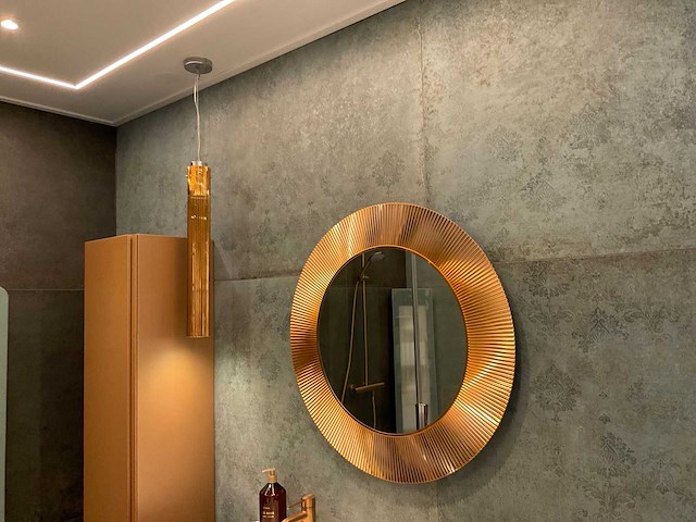 Laufen badkamerspiegel en hanglamp - afbeelding 2 van  4